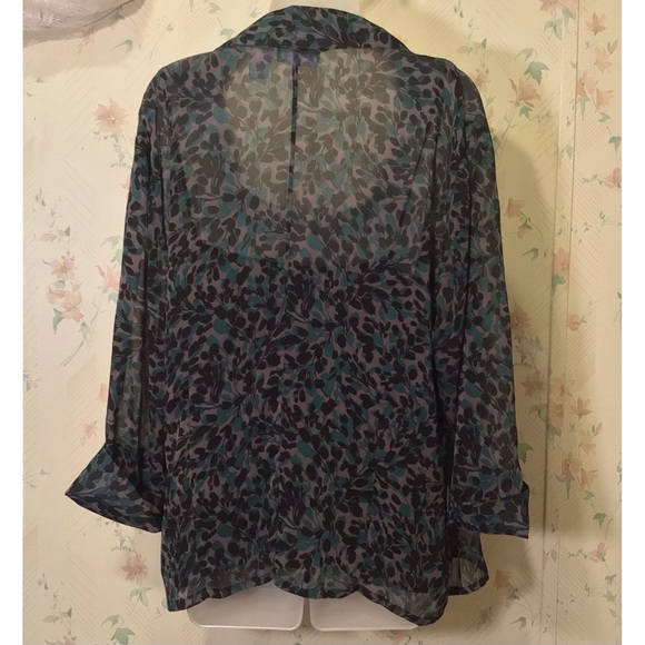 Jaclyn Smith 2-in-1 Blouse - Picture 2 of 3